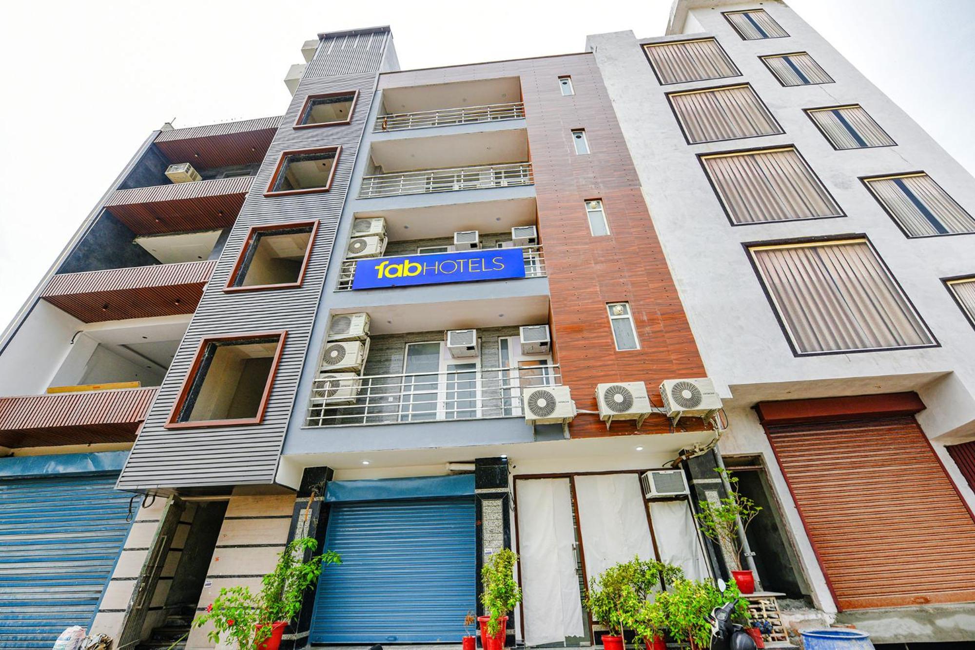 Fabhotel Sparkling - Nr Yashobhoomi Convention Centre Делхи Екстериор снимка
